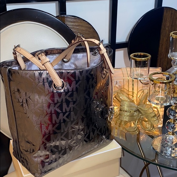 Michael Kors Handbags - Brand New Michael Kors Totes